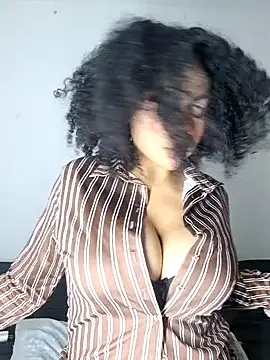 Snapshot of Yerystar chatting on 02.10.26 Yerystar online show from 02.10.26