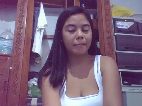 Snapshot of sweet_heaven00 chatting on 03.06.26 sweet heaven00 online show from 03.06.26