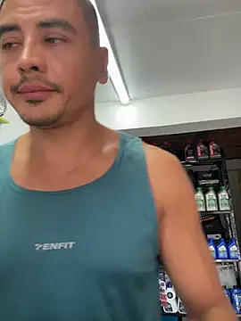 Snapshot of Terra-22cm chatting on 03.30.26 Terra-22cm online show from 03.30.26