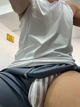 Snapshot of Terra-22cm chatting on 04.04.26 Terra-22cm online show from 04.04.26