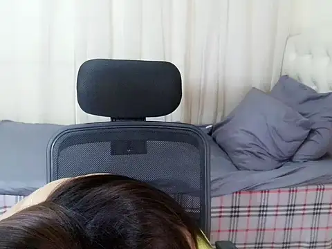 Snapshot of Iyotakody chatting on 06.17.26 Iyotakody online show from 06.17.26