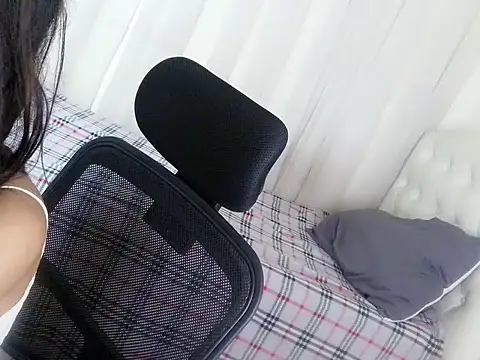 Snapshot of Iyotakody chatting on 06.18.26 Iyotakody online show from 06.18.26