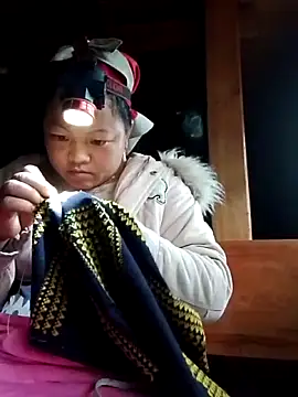 MaySweetb online show from 11.03.25