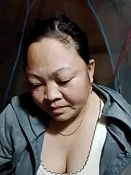 MaySweetb online show from 11.19.25