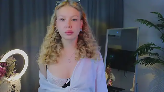 emilyshepar d online show from 09.29.25