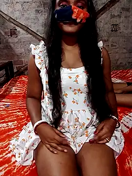 RAYI Queen 4 online show from 10.06.25