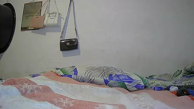 Snapshot of SpicyExi chatting on 02.27.26 SpicyExi online show from 02.27.26