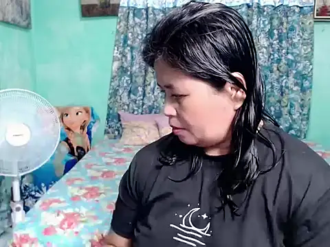 lovelable smile online show from 02.02.26