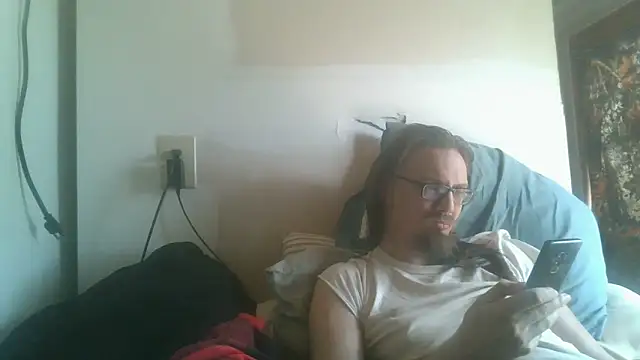 Snapshot of dandonn chatting on 04.27.26 dandonn online show from 04.27.26