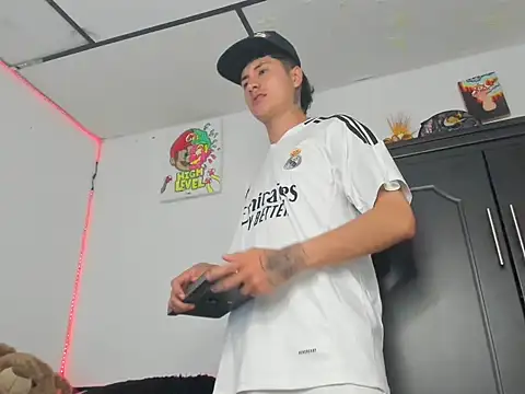 Mateo Escobar online show from 11.01.25