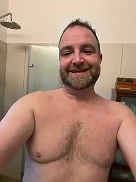 Snapshot of Dilfcam101 chatting on 11.14.25 Dilfcam101 online show from 11.14.25