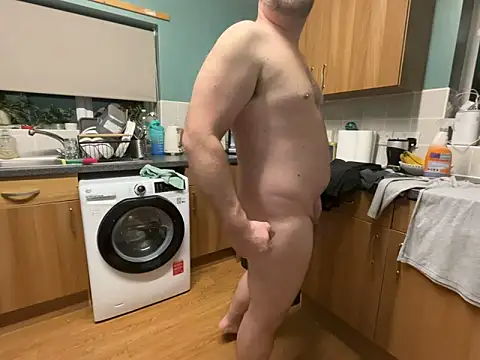 Snapshot of Dilfcam101 chatting on 02.08.26 Dilfcam101 online show from 02.08.26