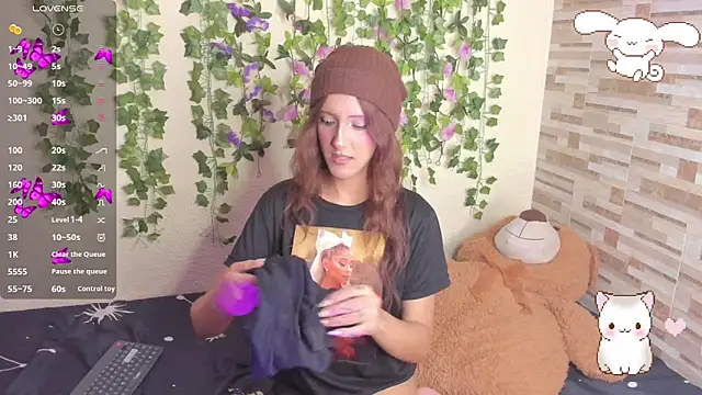 Amy Moonlight online show from 02.10.26