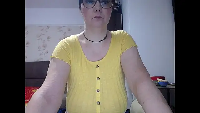 Mary x online show from 02.04.26