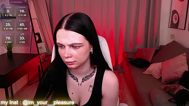 Snapshot of Michela_Fruet chatting on 02.18.26 Michela Fruet online show from 02.18.26