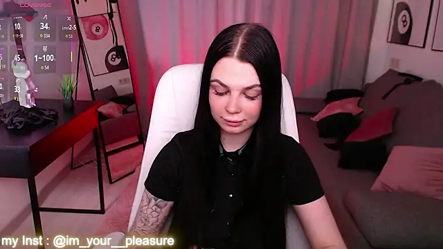 Snapshot of Michela_Fruet chatting on 02.27.26 Michela Fruet online show from 02.27.26