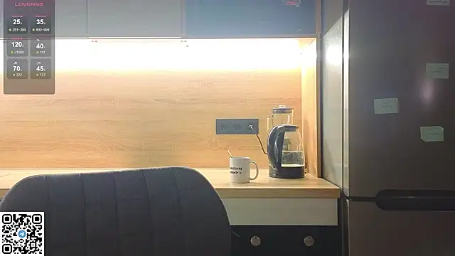 miss bubbles  online show from 10.21.25