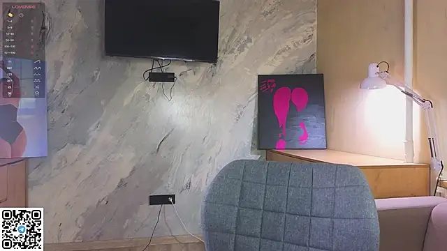 miss bubbles  online show from 11.24.25