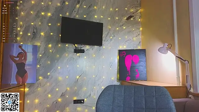 miss bubbles  online show from 12.21.25