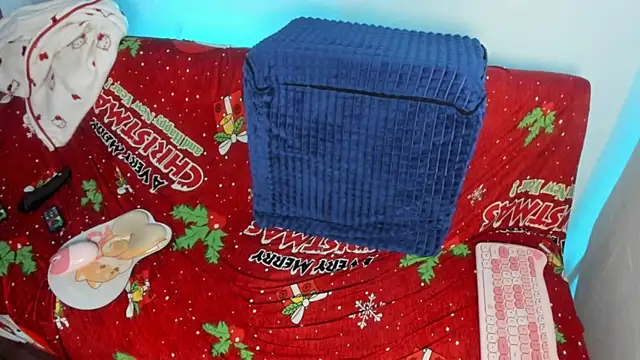 snow doll online show from 12.18.25