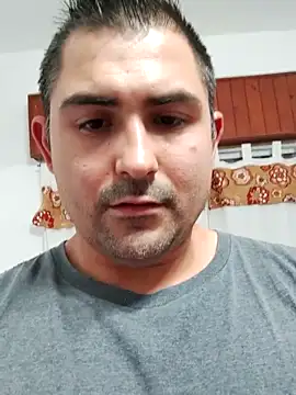 Bradd 32 online show from 10.27.25