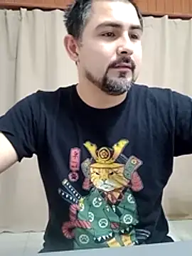 Snapshot of Bradd_32 chatting on 07.20.26 Bradd 32 online show from 07.20.26