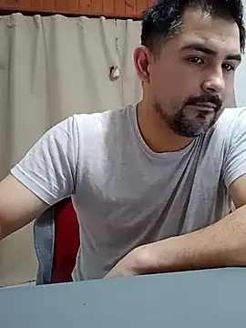 Snapshot of Bradd_32 chatting on 08.03.26 Bradd 32 online show from 08.03.26
