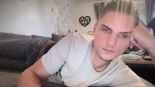 Sweetbooy90 online show from 09.30.25