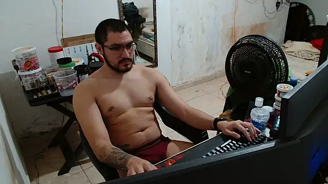 Leonino231 online show from 10.20.25