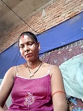 Snapshot of Savita992 chatting on 05.27.26 Savita992 online show from 05.27.26