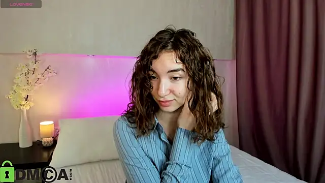 Adelina Bliss online show from 11.08.25