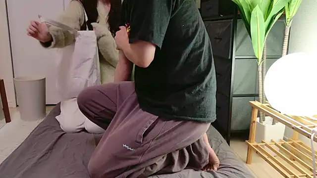 C-4bomb online show from 12.16.25