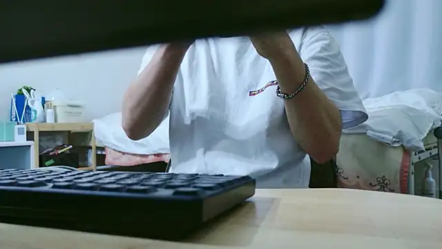 C-4bomb online show from 03.11.26