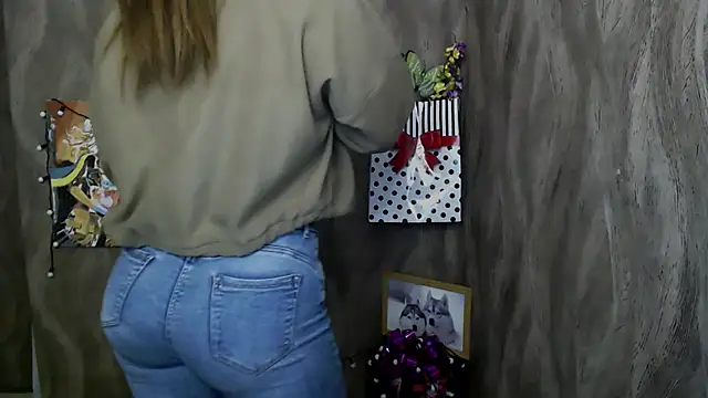 Linda S  online show from 10.07.25