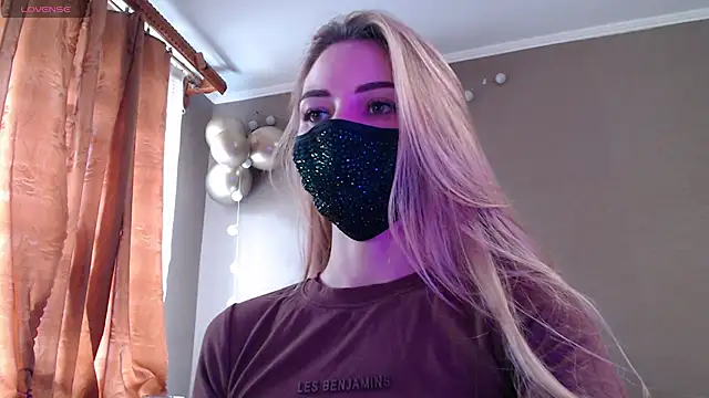 Iris lave online show from 11.13.25