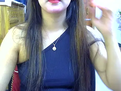 Obonti 2000 online show from 10.20.25