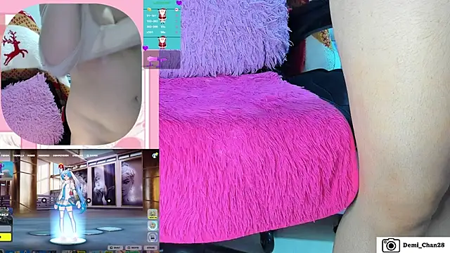 Snapshot of demi_chan chatting on 12.23.25 demi chan online show from 12.23.25