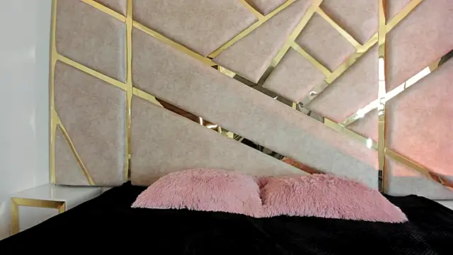 Zafiro claire online show from 10.04.25