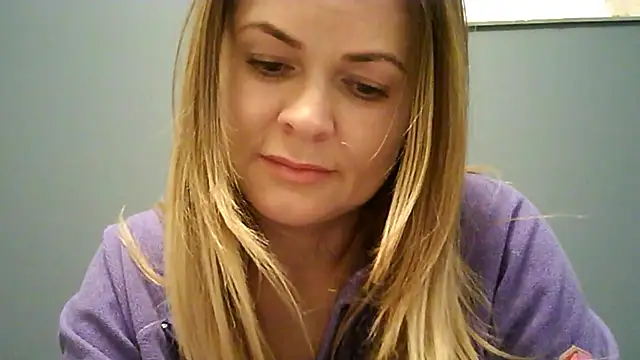 Ginger-bb online show from 12.05.25