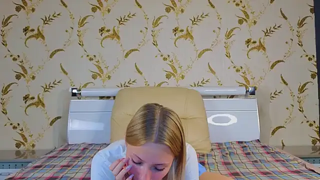 KatieFoulk online show from 10.17.25