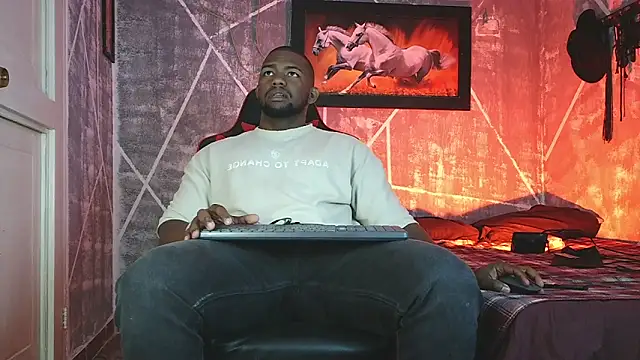 Snapshot of big_blackmen19 chatting on 10.17.25 big blackmen19 online show from 10.17.25