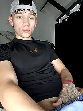 Logan sixxer online show from 03.21.26