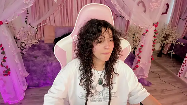 bunny curly online show from 09.20.25