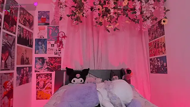 FluffyMelons online show from 04.09.26