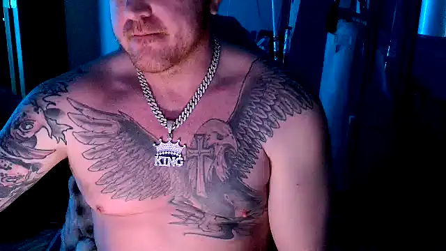 Snapshot of CloudyKingG chatting on 02.24.26 CloudyKingG online show from 02.24.26