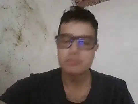 Quarentaoon online show from 10.12.25