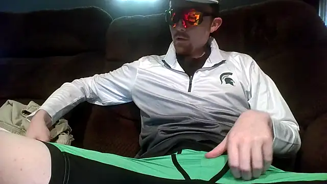 GayMITwink online show from 04.15.26