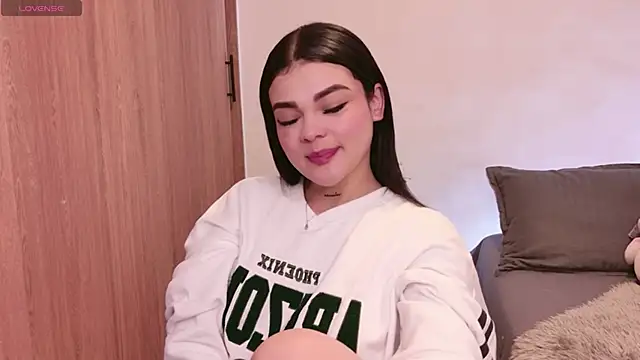 DulceDuarte online show from 11.07.25