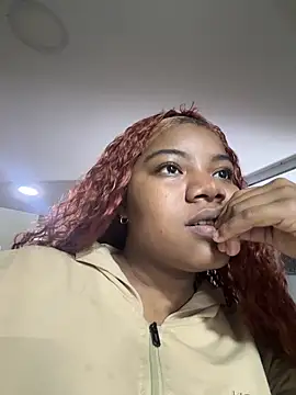 Snapshot of chocolatito-ho chatting on 05.08.26 chocolatito-ho online show from 05.08.26