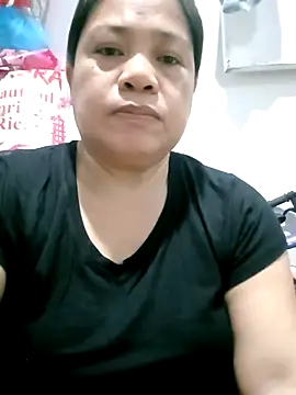 Snapshot of pinay_labb chatting on 01.15.26 pinay labb online show from 01.15.26